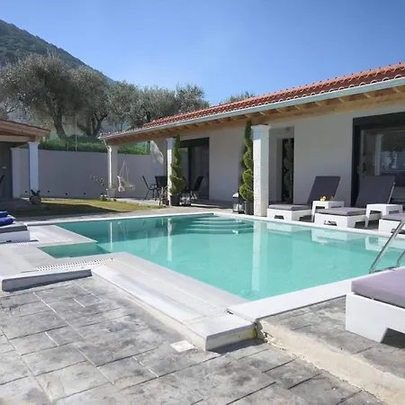 Diamond Luxury Corfu Villa *